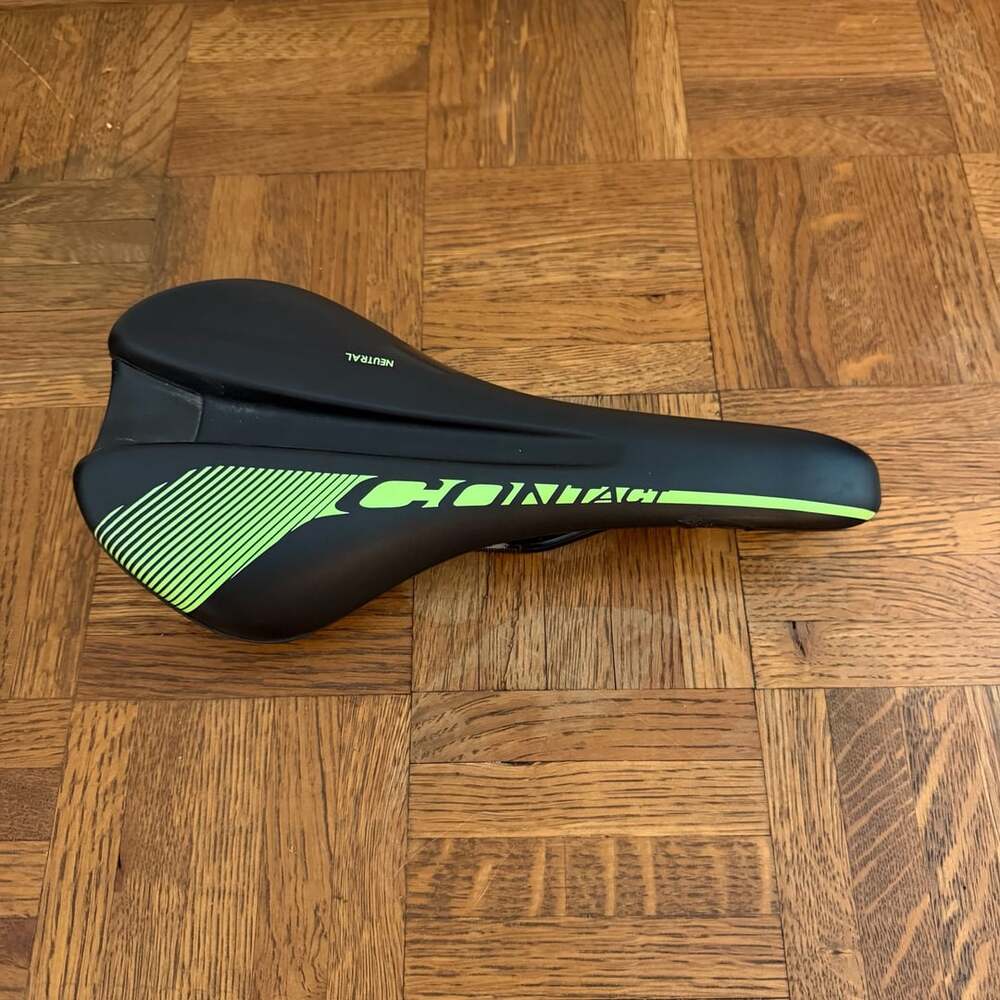 Giant Contact Neutral Bike Saddle Black Green